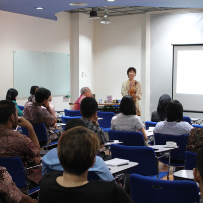 International Lecture-Toshiko Takenaka
