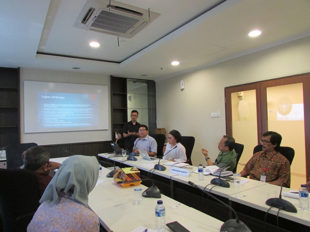 2016-11-09_PSHK-Disabilitas-Fajri_2