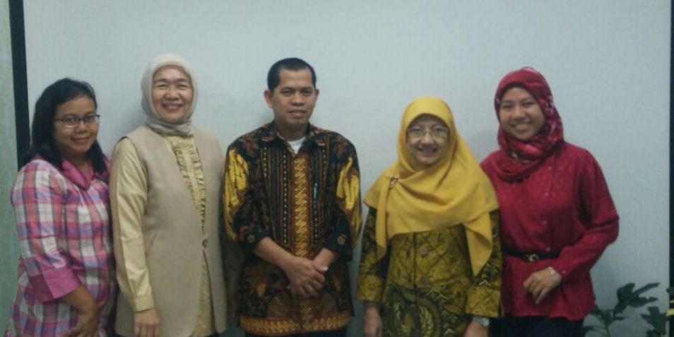 2016-12-21-PSHK DANLEV-FE-FGD Repositori Perpus DPR-3-Cov