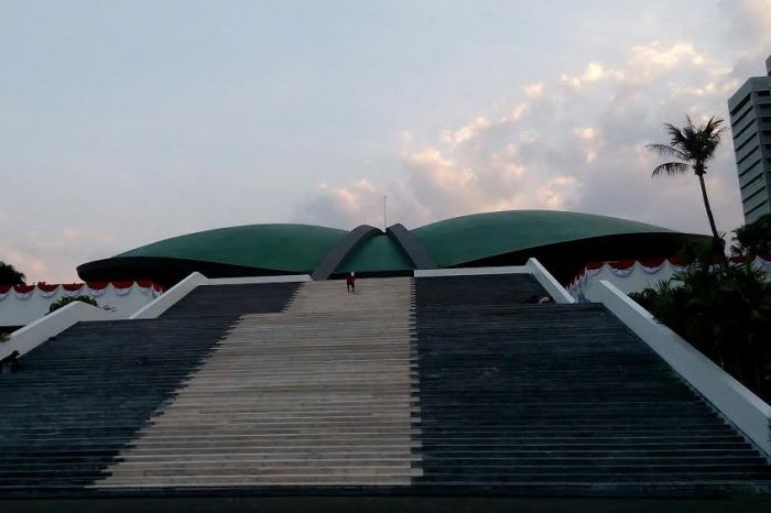 ddfa36d6453183c27d10ac0dc6da0be1